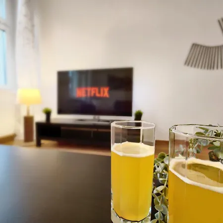 Stilvolles In Zwischen Flughafen, Messe, Porsche Und Bmw *