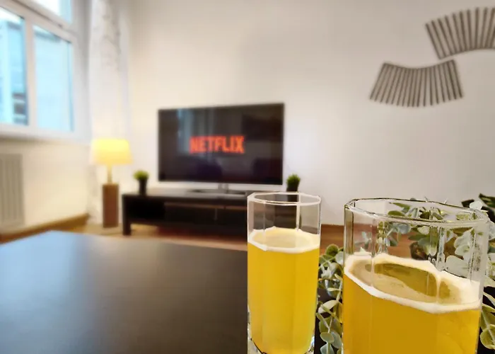 Stilvolles In Zwischen Flughafen, Messe, Porsche Und Bmw *