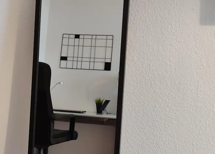 Stilvolles In Zwischen Flughafen, Messe, Porsche Und Bmw Appartement *